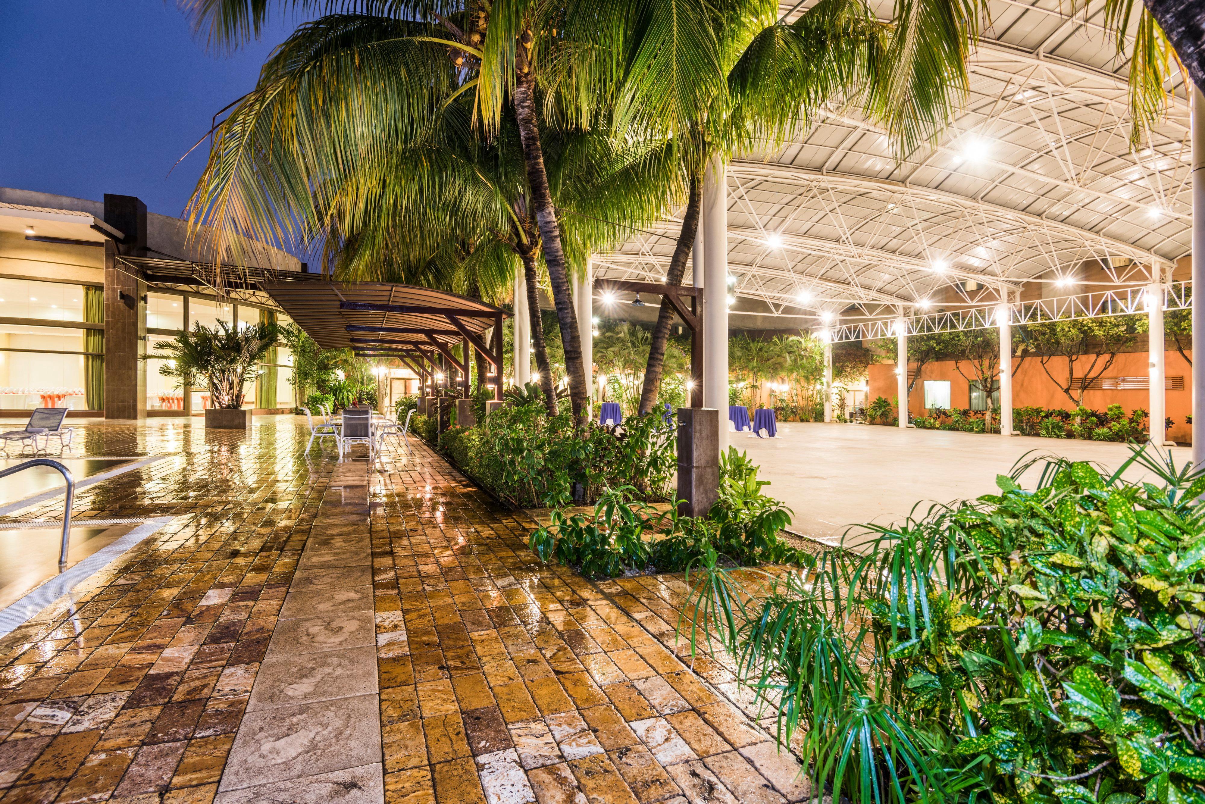 Holiday Inn Convention Center, An Ihg Hotel Managua Exterior foto